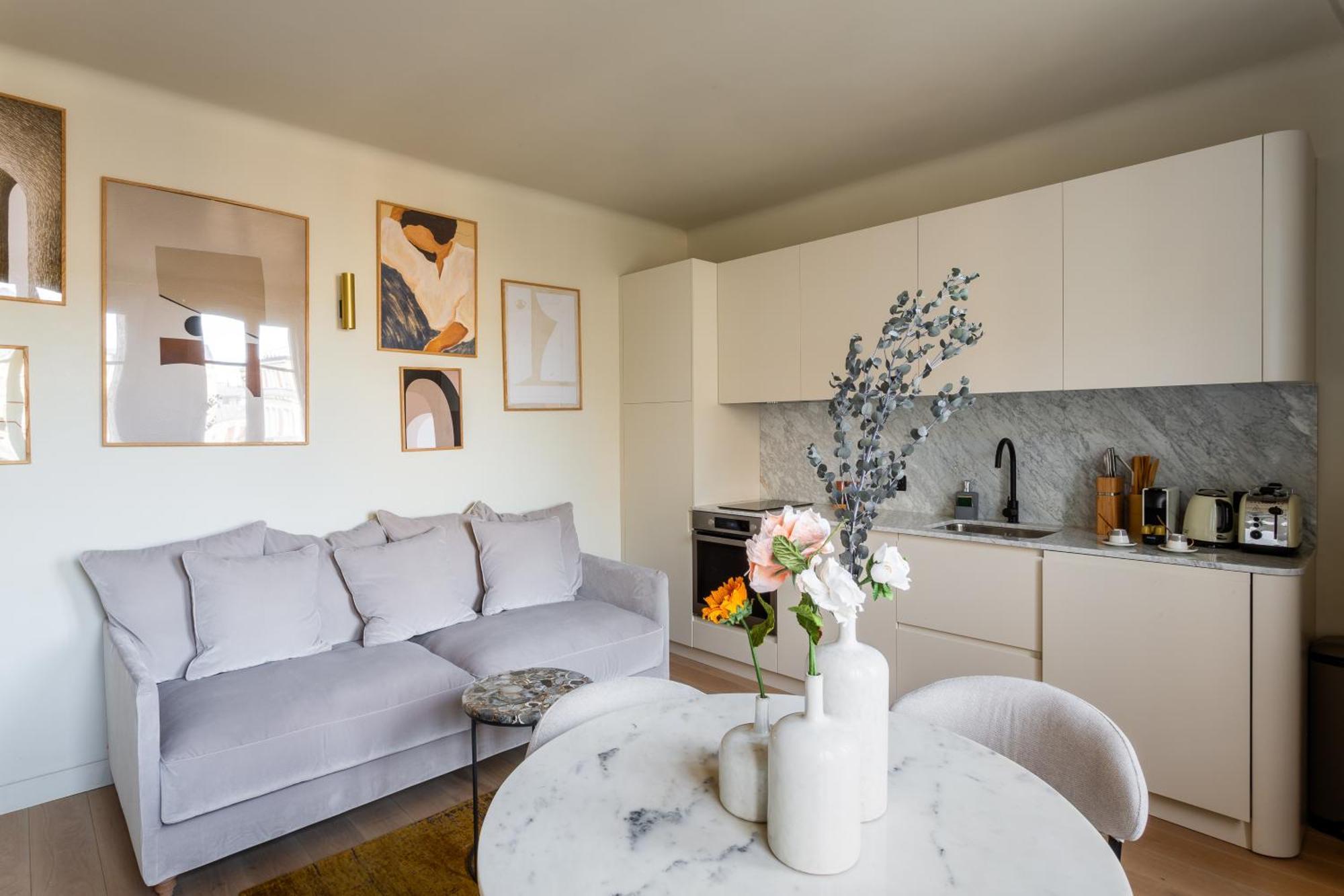 The Carla Eiffel Tower View Appartement *